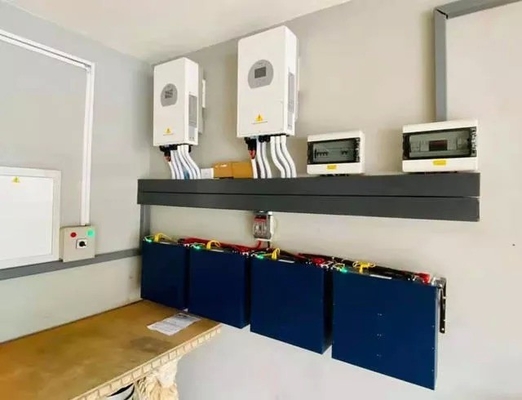 10kw Drei-Phasen-Ausgang Deye Hybrid-Wechselrichter für Solar-Hybrid-Strom-System 380v