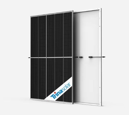 EU Rotterdam Vorräte 670W 665W 600W 700W 660W Mono-PREC-Solarpaneel für die Energieversorgung von Haushalten